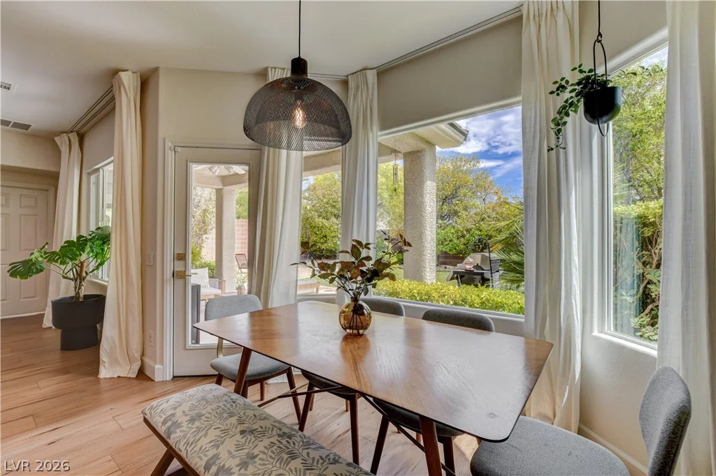 2546 Belgreen, Las Vegas, NV 89135