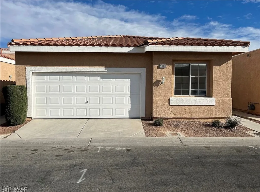 9068 Kimo, Las Vegas, NV 89123