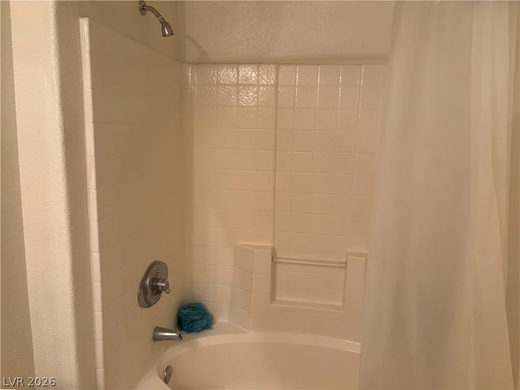 8250 Grand Canyon, Las Vegas, NV 89166