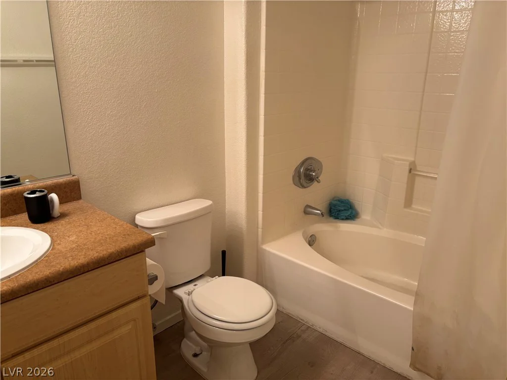 8250 Grand Canyon, Las Vegas, NV 89166