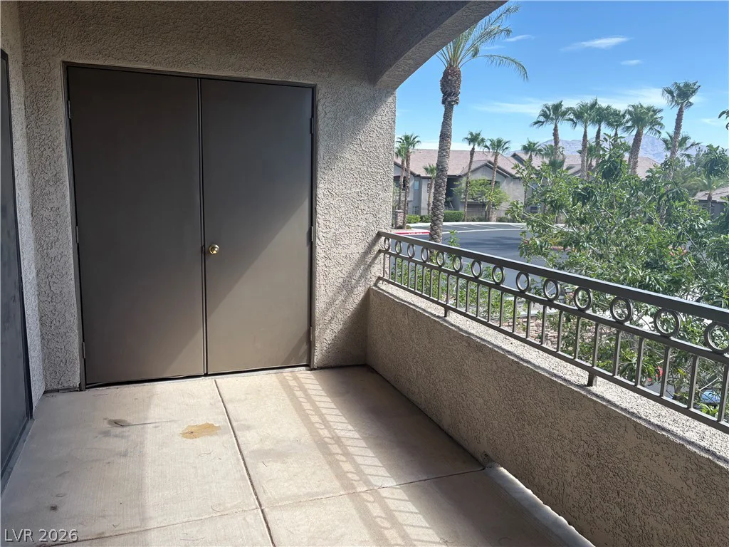 8250 Grand Canyon, Las Vegas, NV 89166