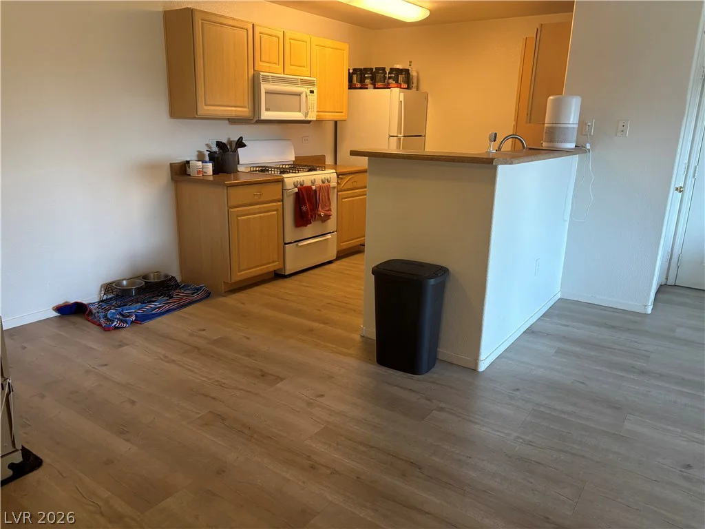 8250 Grand Canyon, Las Vegas, NV 89166