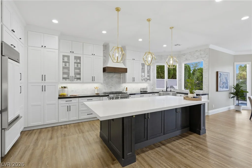 8912 Rainbow Ridge, Las Vegas, NV 89117