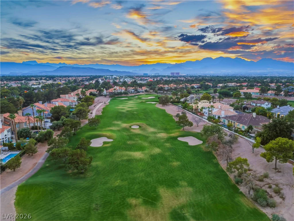 8912 Rainbow Ridge, Las Vegas, NV 89117