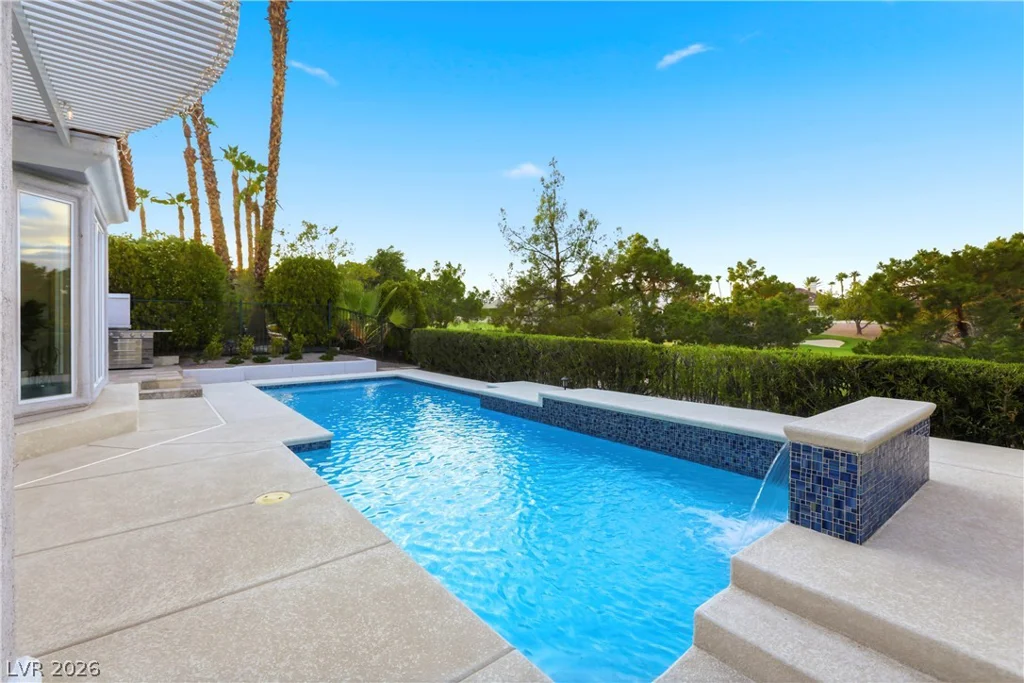 8912 Rainbow Ridge, Las Vegas, NV 89117