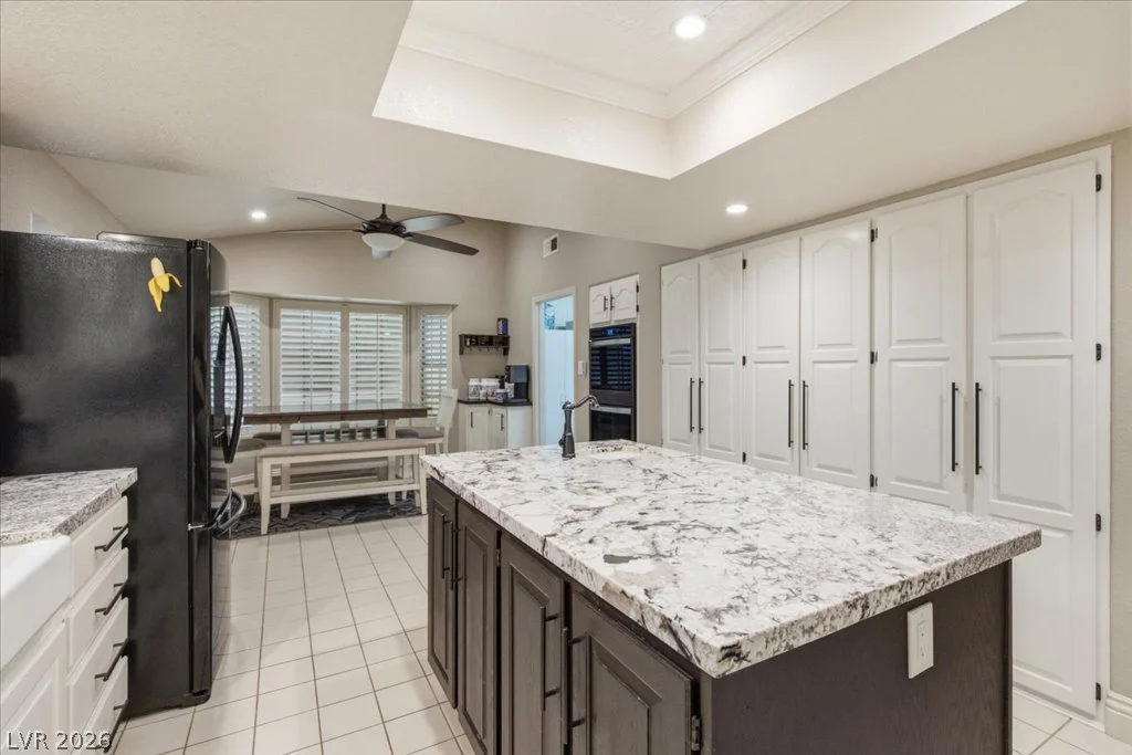 6191 Lindell, Las Vegas, NV 89118