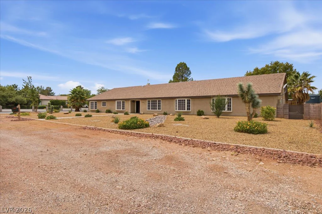 6191 Lindell, Las Vegas, NV 89118