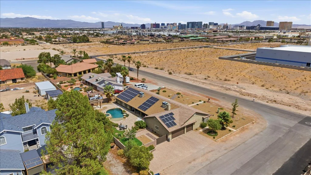 6191 Lindell, Las Vegas, NV 89118