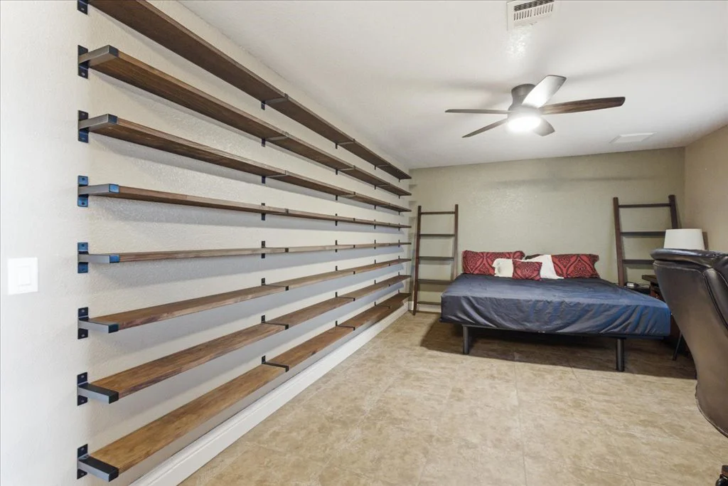 6191 Lindell, Las Vegas, NV 89118