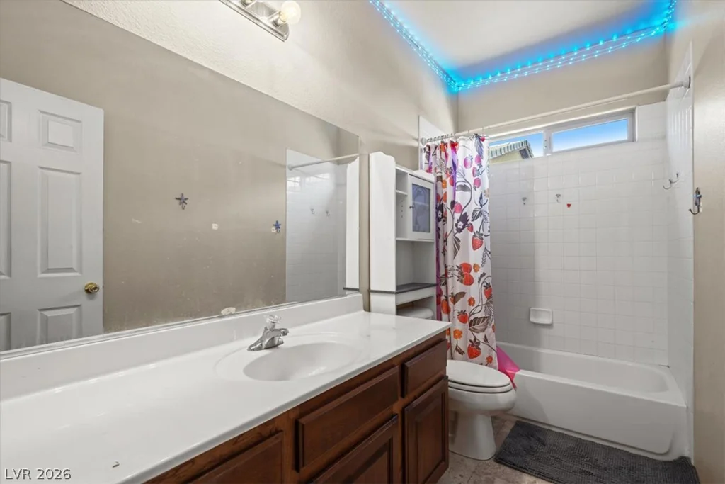 7617 Montblanc, Las Vegas, NV 89129