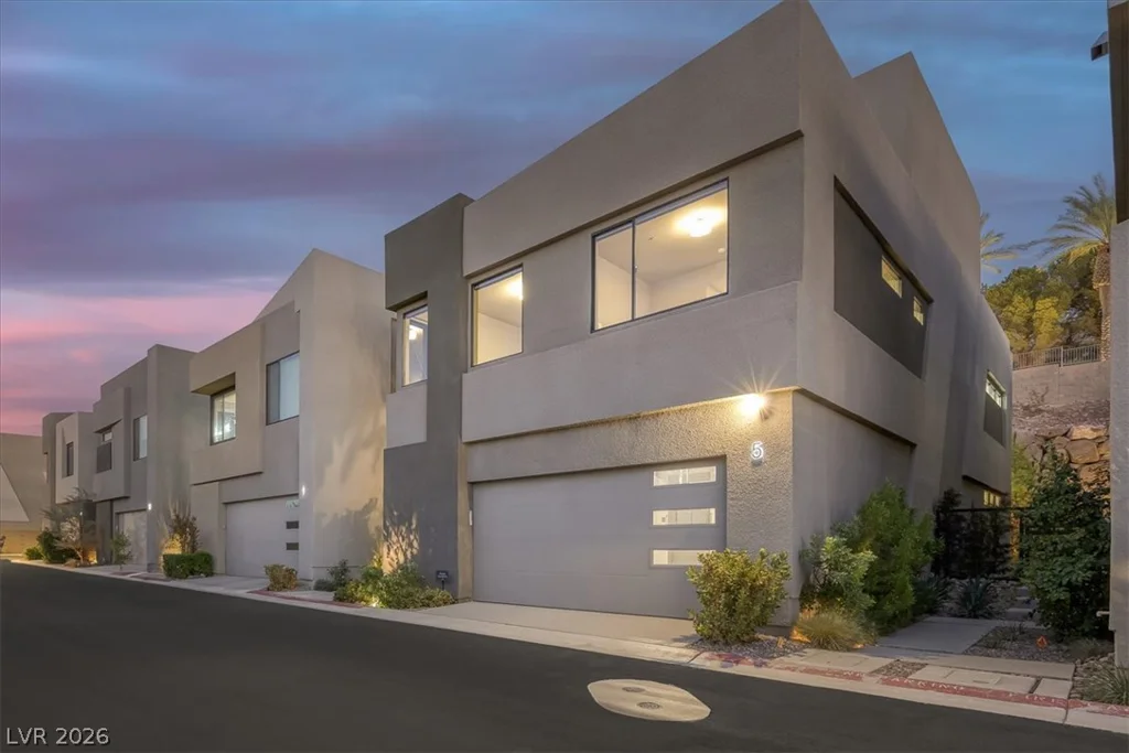 5 Promenade Isle, Henderson, NV 89011