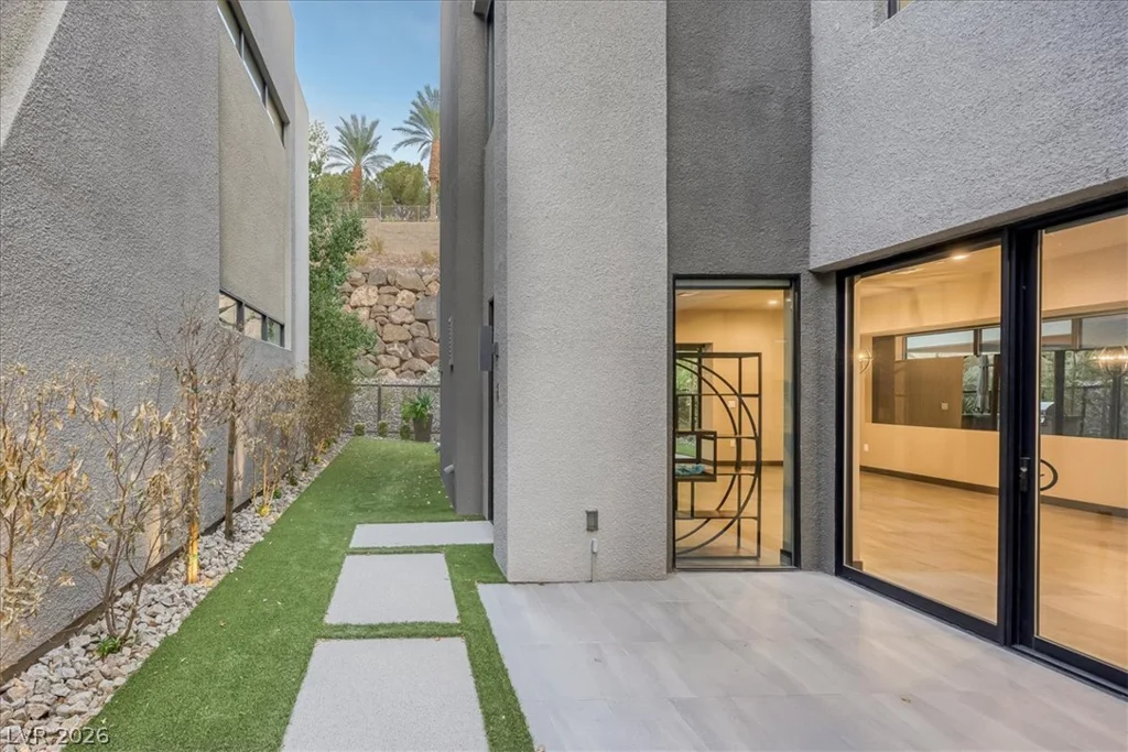 5 Promenade Isle, Henderson, NV 89011
