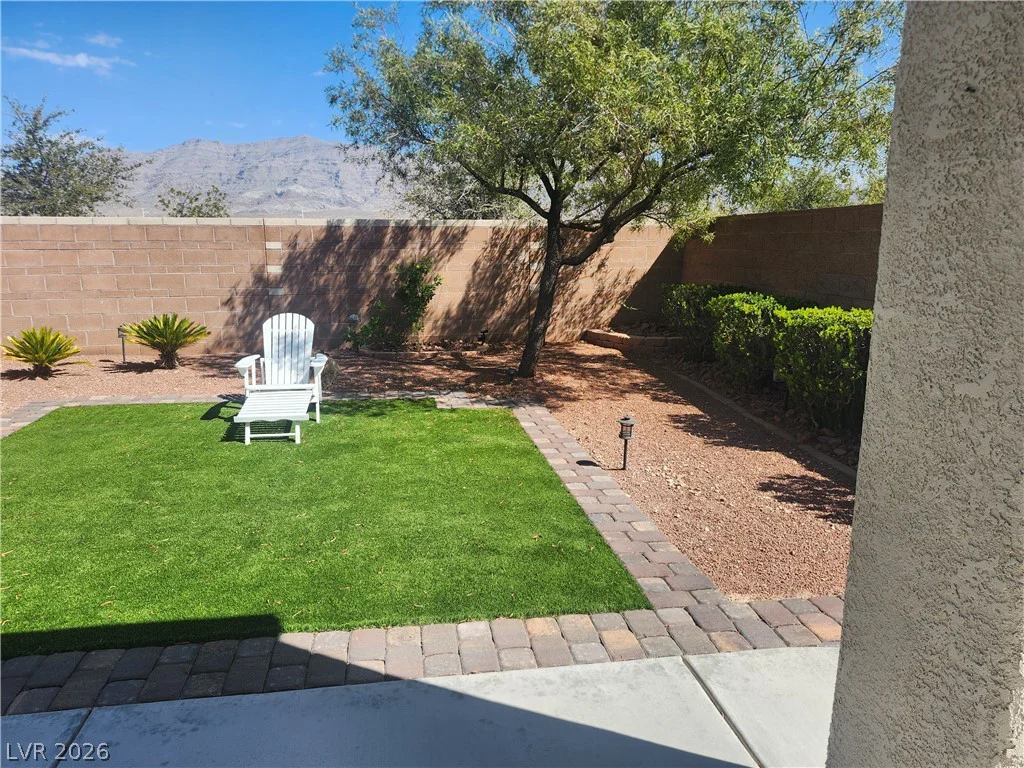 2312 Willow Wren, North Las Vegas, NV 89084