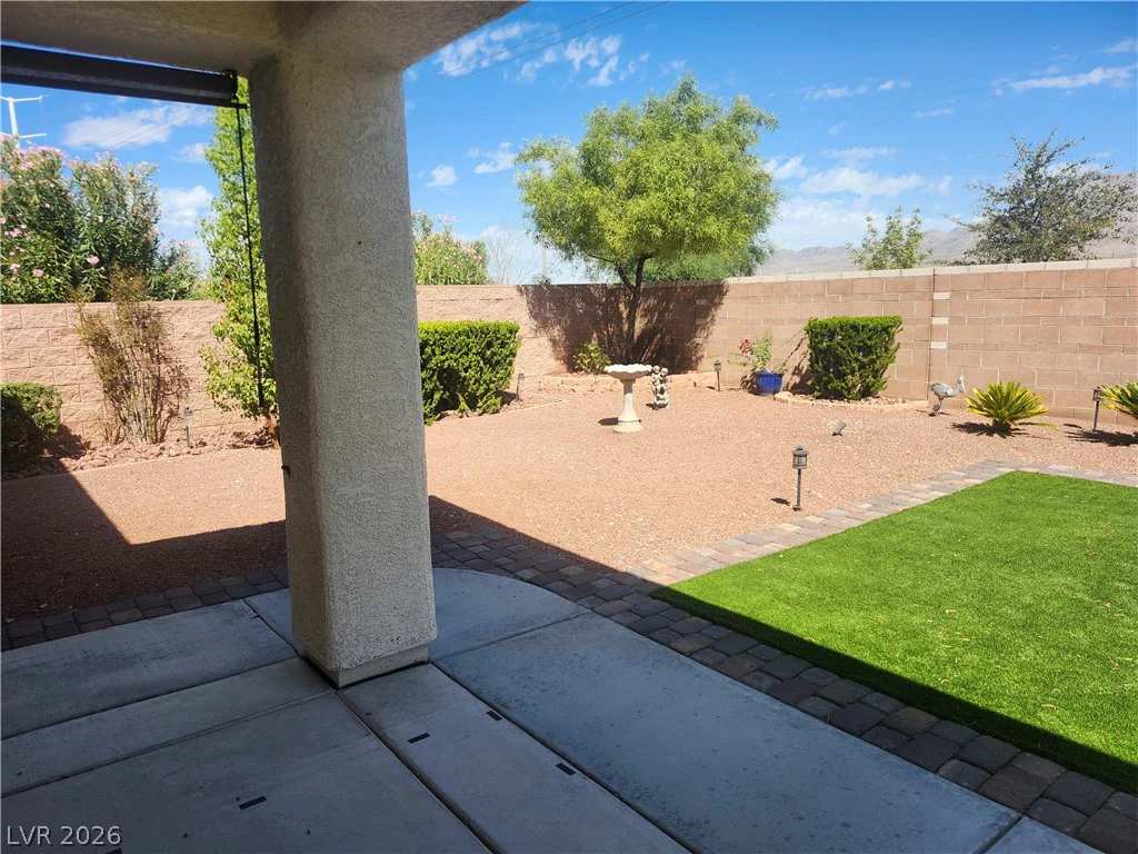 2312 Willow Wren, North Las Vegas, NV 89084
