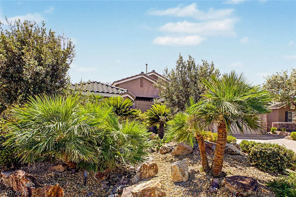 8317 Jeremiahs Lodge, Las Vegas, NV 89131
