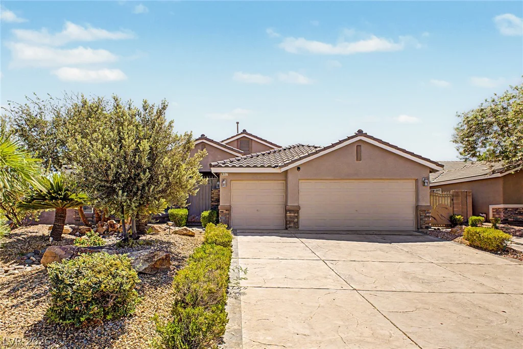 8317 Jeremiahs Lodge, Las Vegas, NV 89131