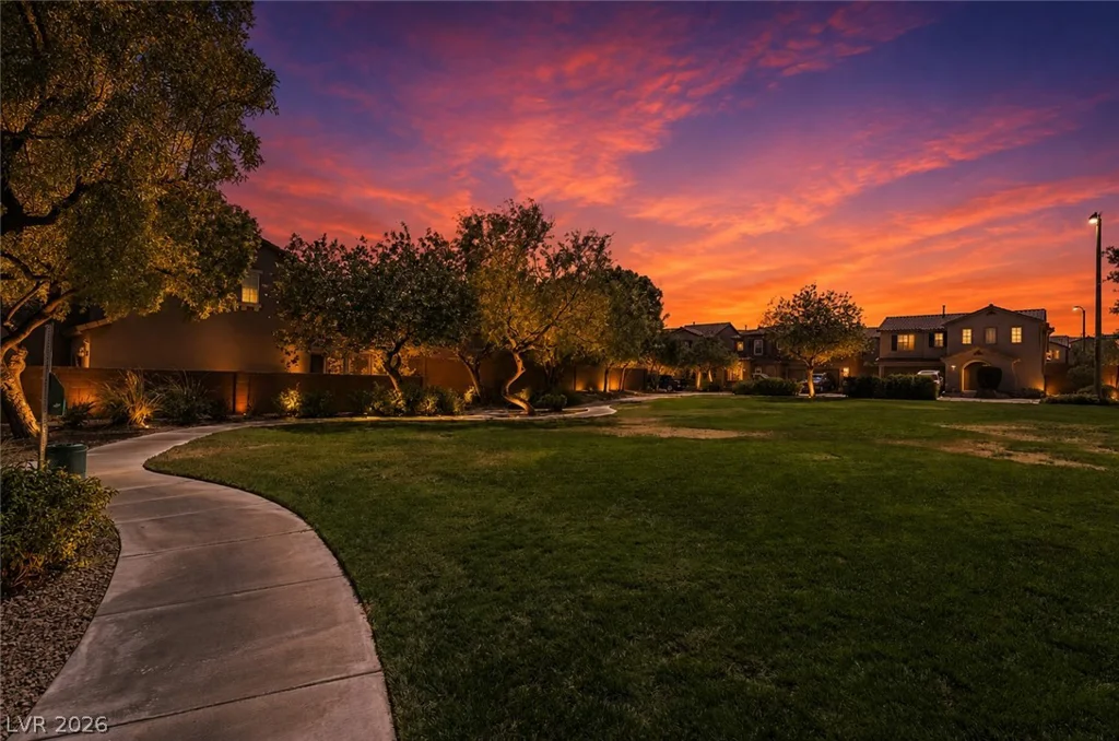 7225 Neches, Las Vegas, NV 89179