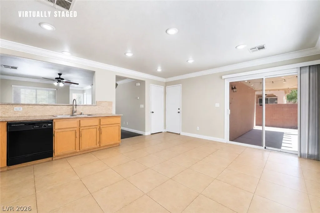 7225 Neches, Las Vegas, NV 89179