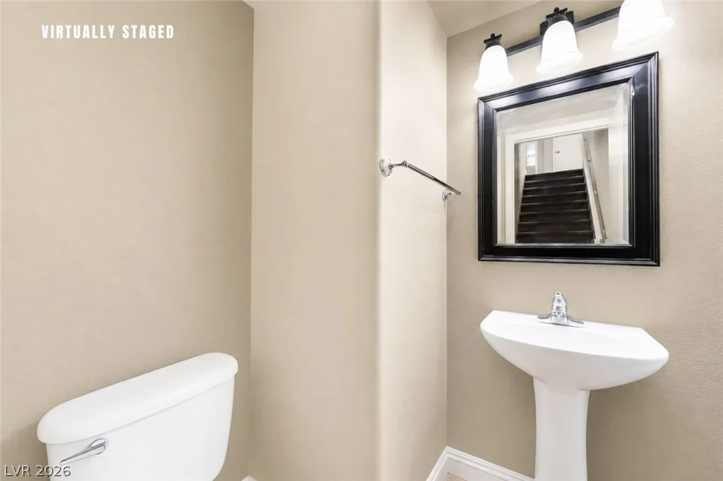 7225 Neches, Las Vegas, NV 89179