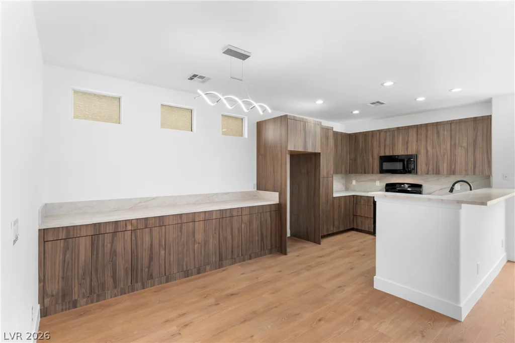 5225 Chilie Verde, North Las Vegas, NV 89031