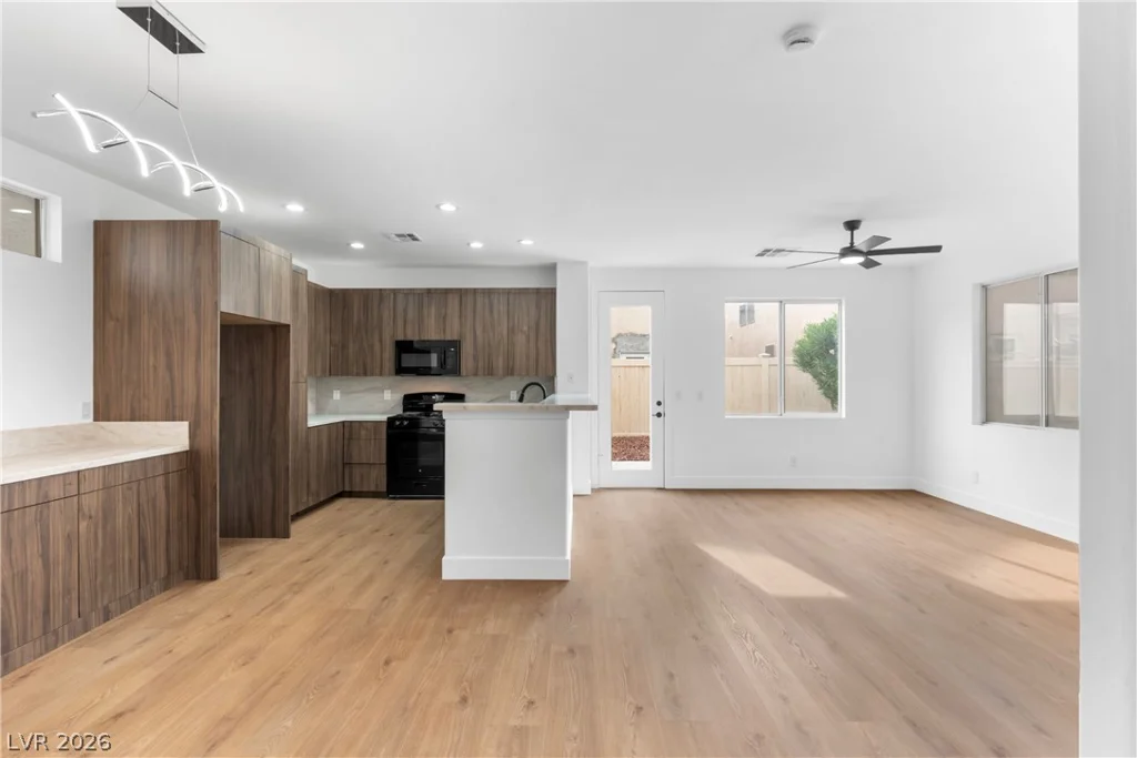 5225 Chilie Verde, North Las Vegas, NV 89031
