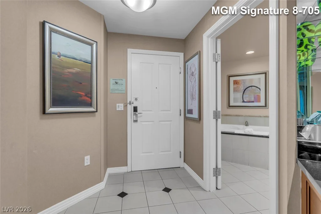 135 Harmon, Las Vegas, NV 89109