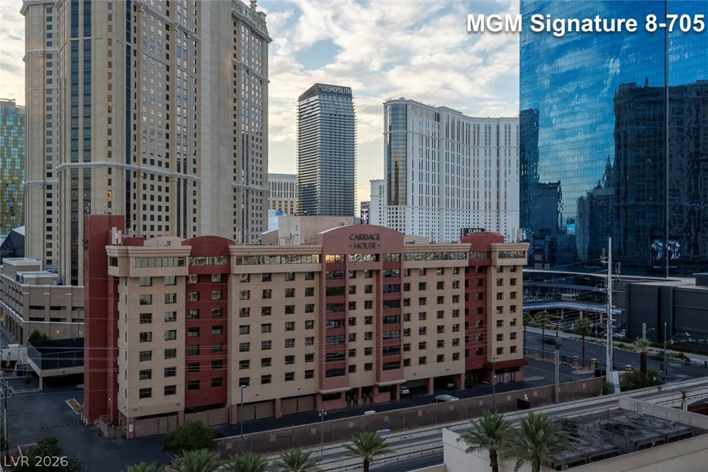 135 Harmon, Las Vegas, NV 89109