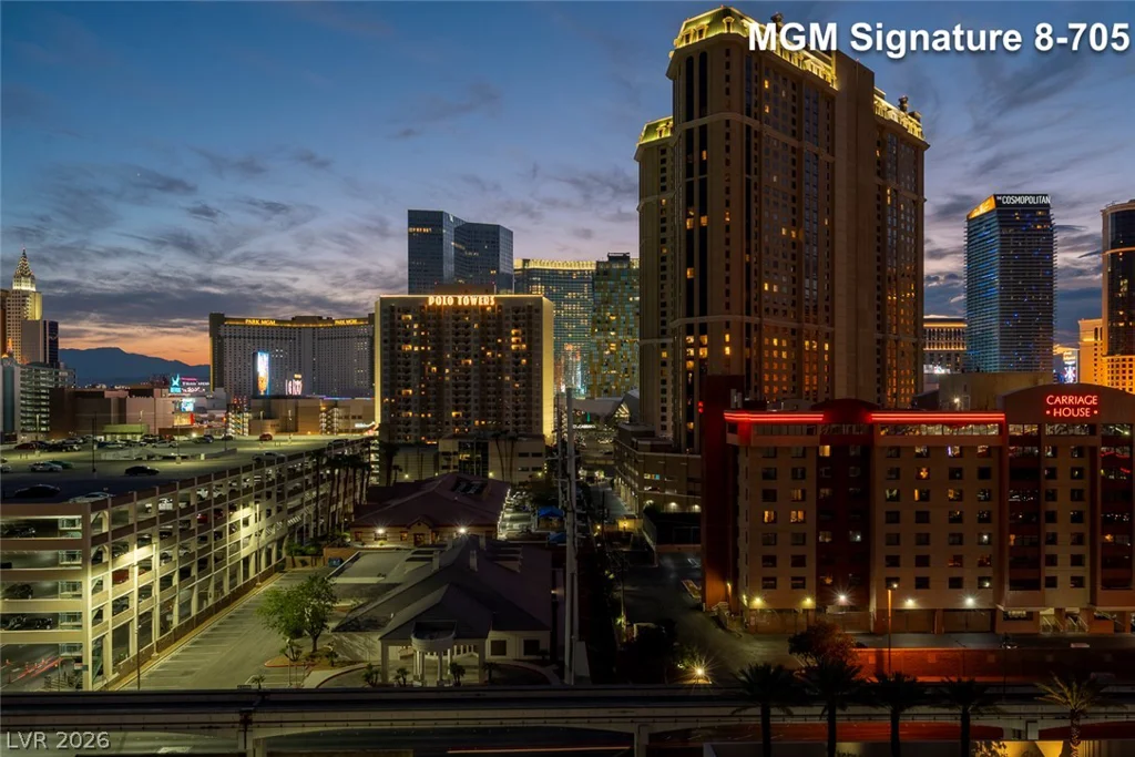 135 Harmon, Las Vegas, NV 89109
