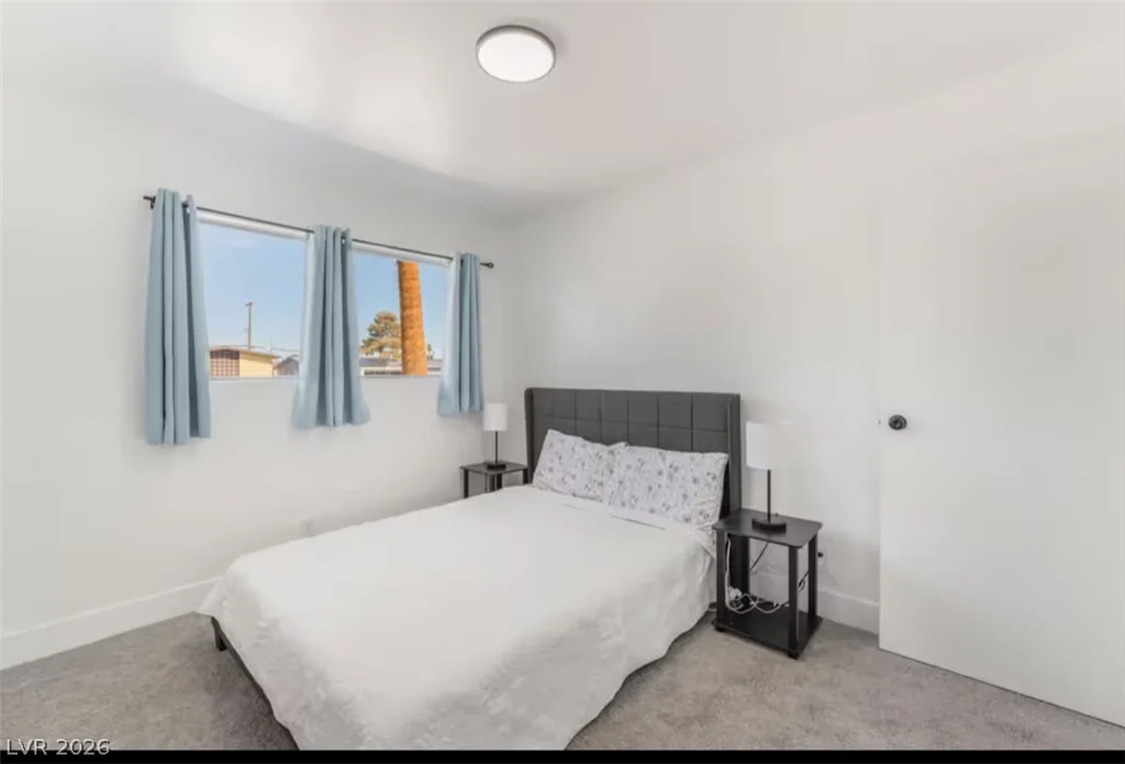 3101 Kings, Las Vegas, NV 89102