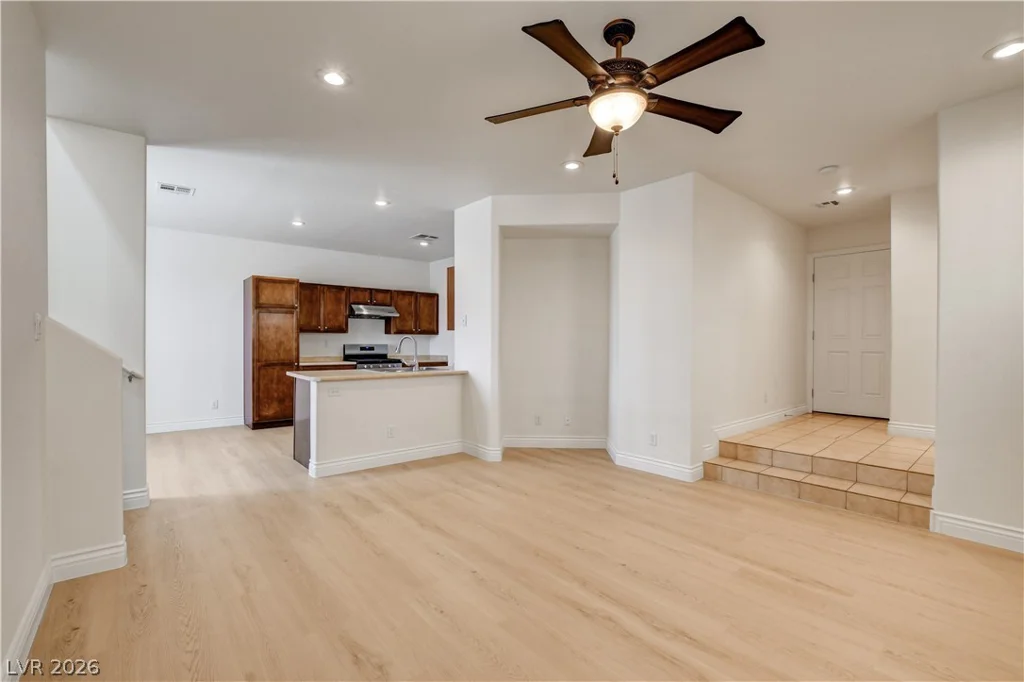 7436 Speedwell Cavern, Las Vegas, NV 89139