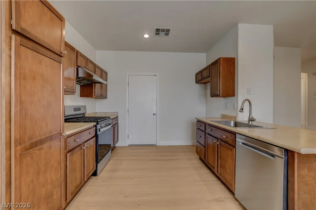 7436 Speedwell Cavern, Las Vegas, NV 89139