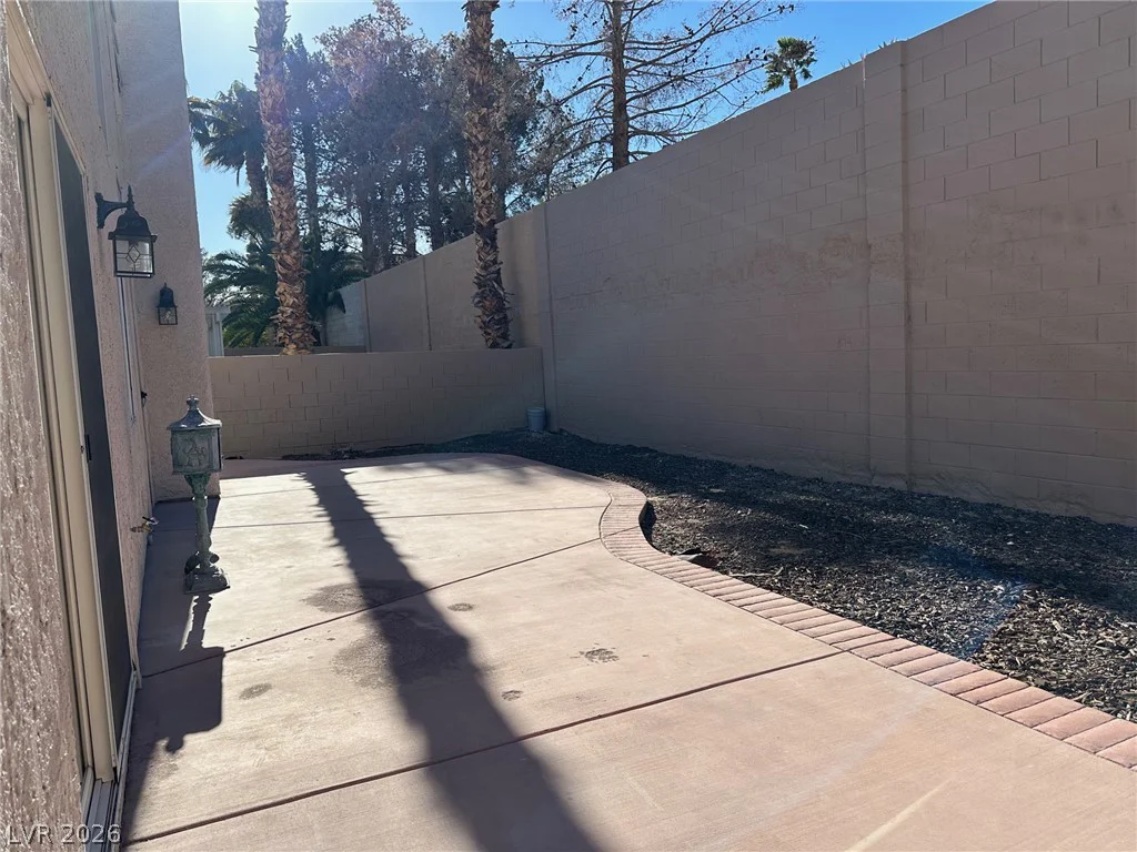 2113 Feather Bush, Henderson, NV 89074