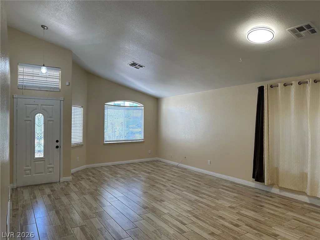 2113 Feather Bush, Henderson, NV 89074