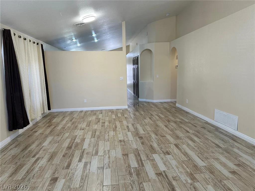 2113 Feather Bush, Henderson, NV 89074