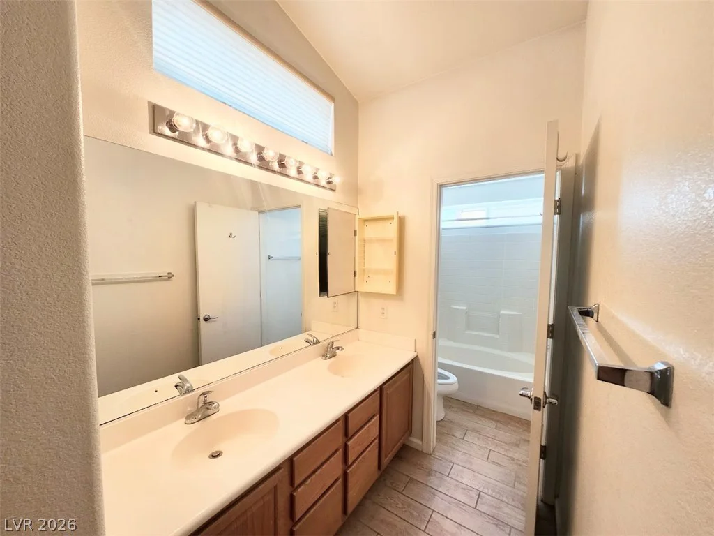 3224 Cotswold, Las Vegas, NV 89129