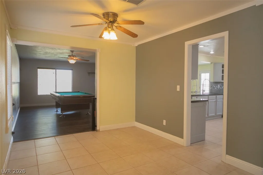 121 Heather, Henderson, NV 89002