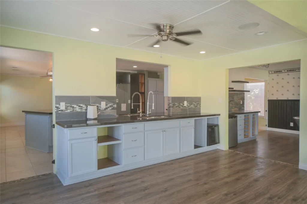 121 Heather, Henderson, NV 89002