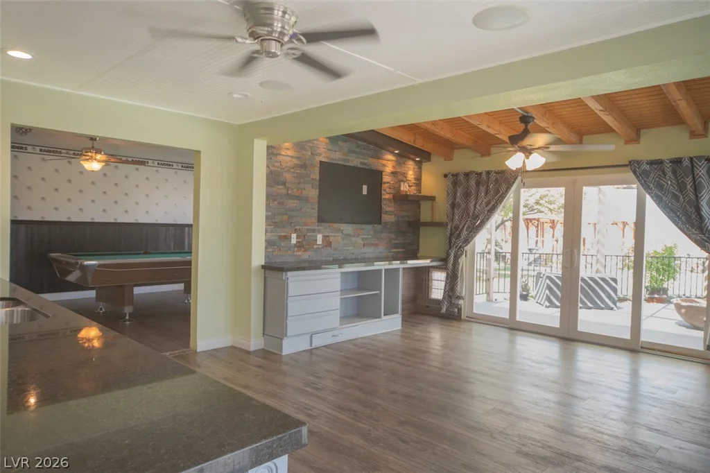121 Heather, Henderson, NV 89002