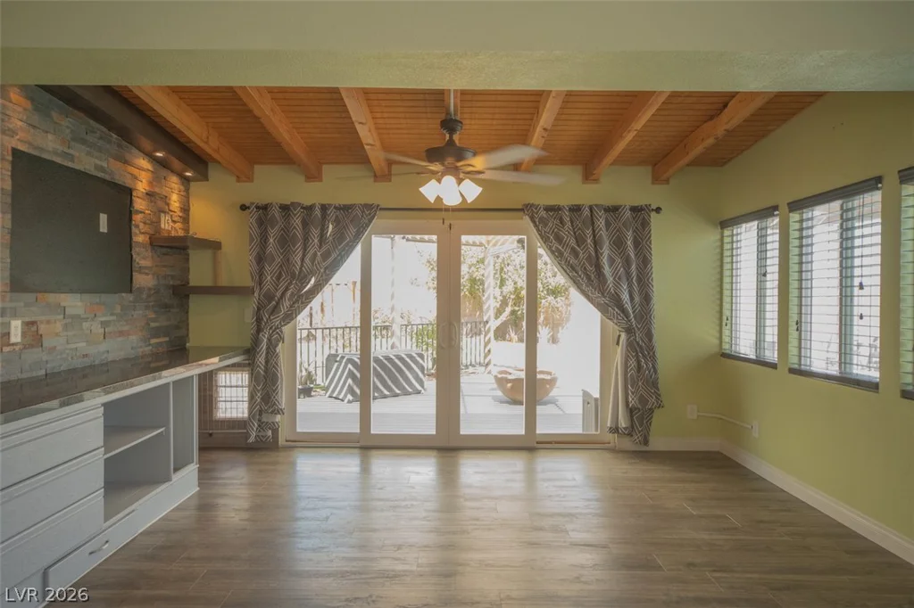 121 Heather, Henderson, NV 89002