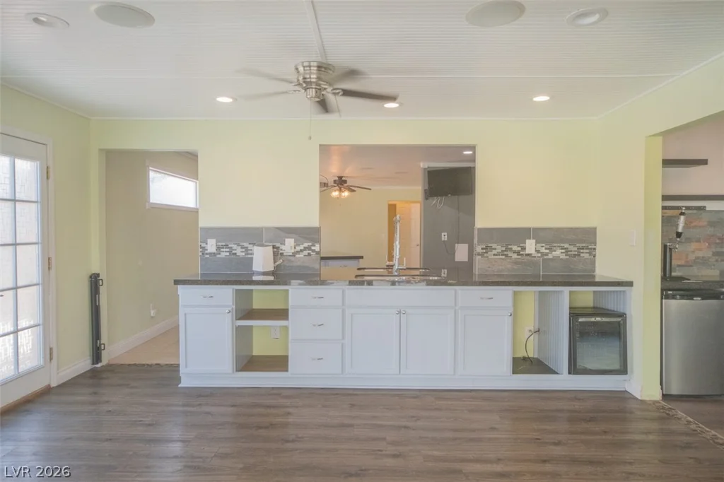 121 Heather, Henderson, NV 89002