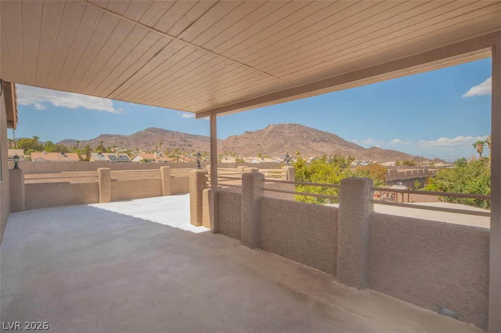 121 Heather, Henderson, NV 89002