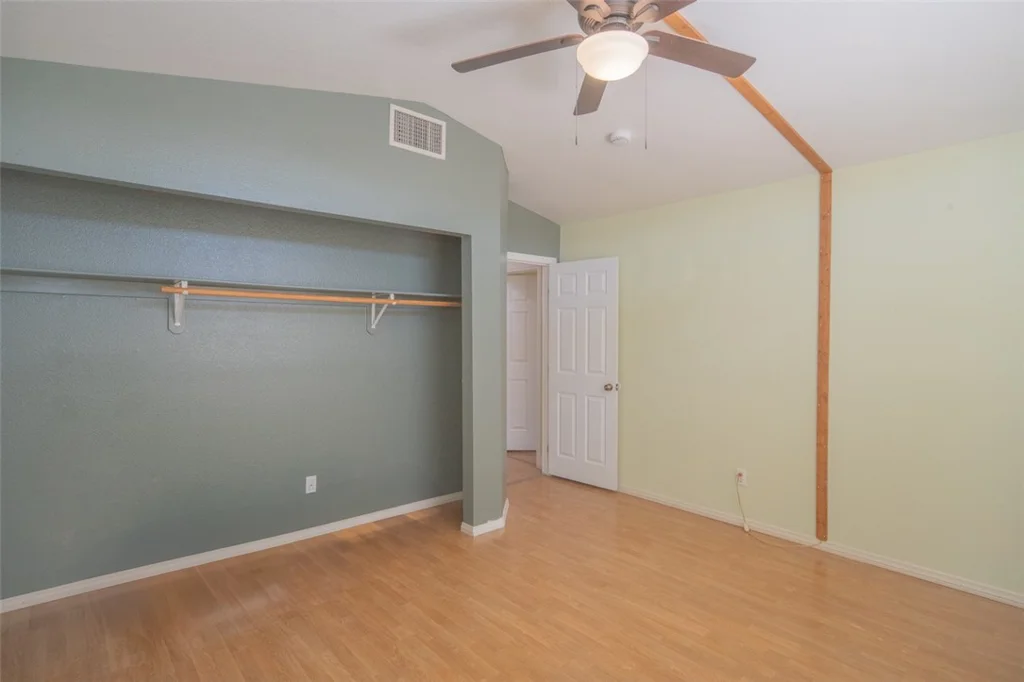 121 Heather, Henderson, NV 89002