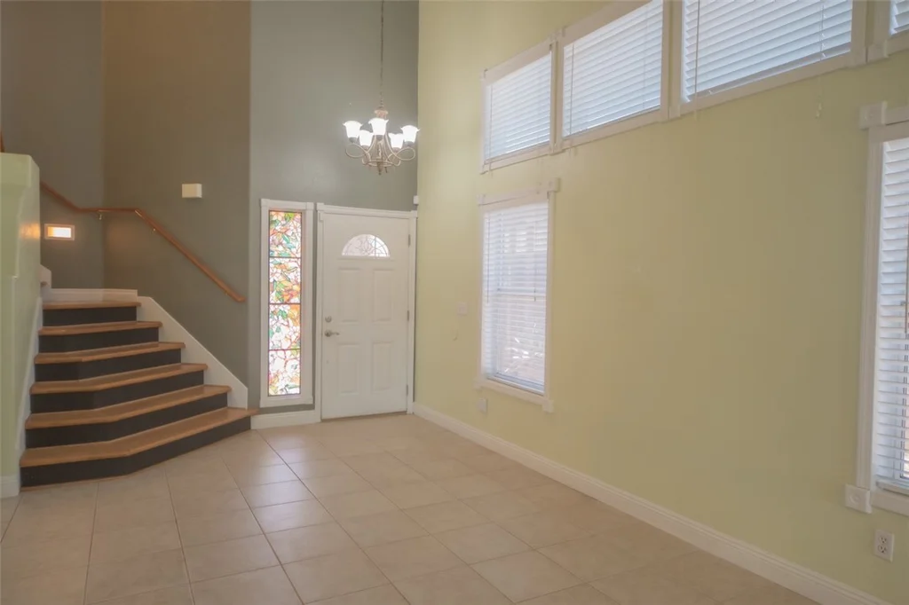 121 Heather, Henderson, NV 89002