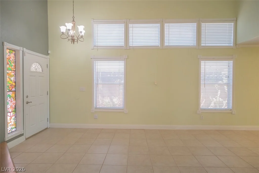 121 Heather, Henderson, NV 89002
