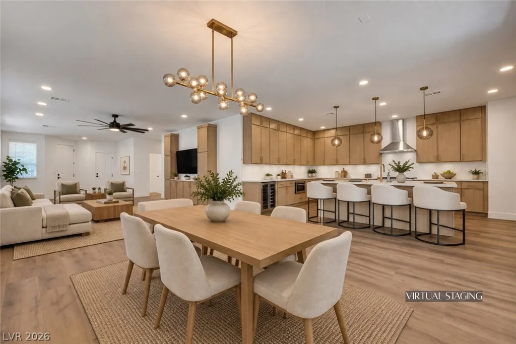 121 Torchwood, Las Vegas, NV 89144