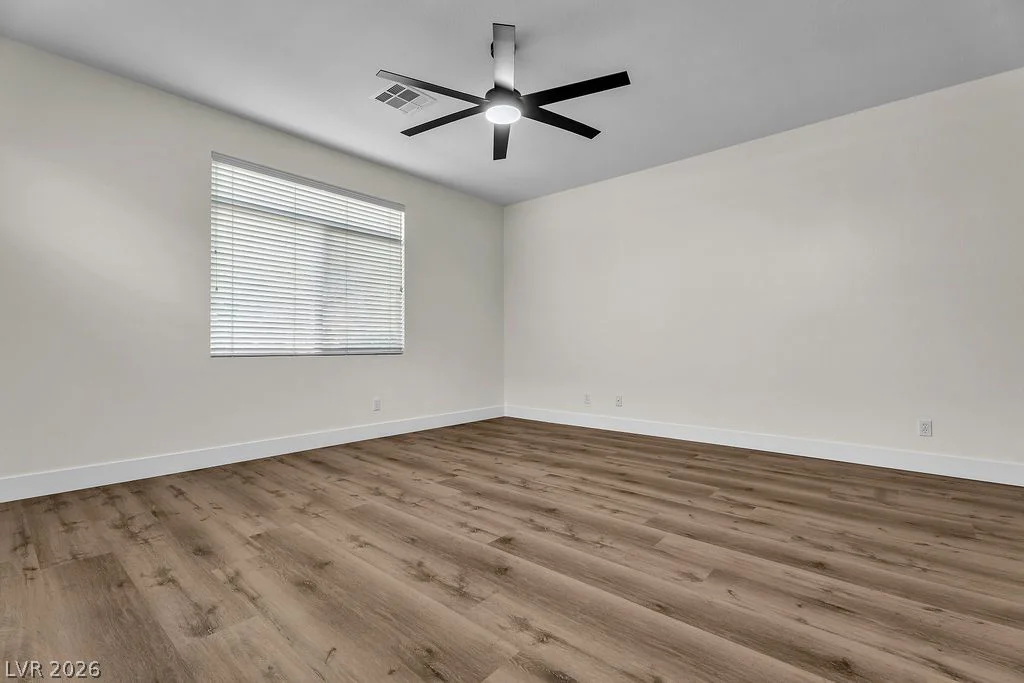 121 Torchwood, Las Vegas, NV 89144