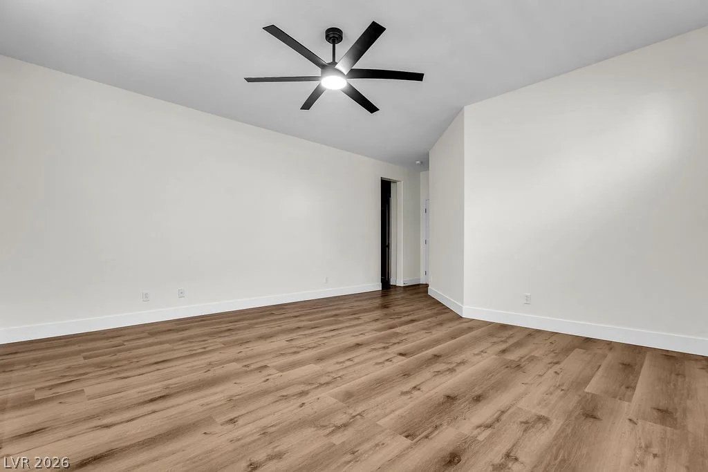 121 Torchwood, Las Vegas, NV 89144