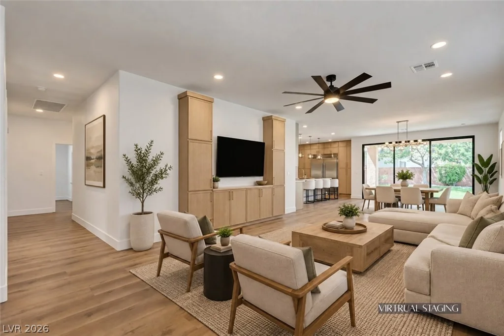 121 Torchwood, Las Vegas, NV 89144