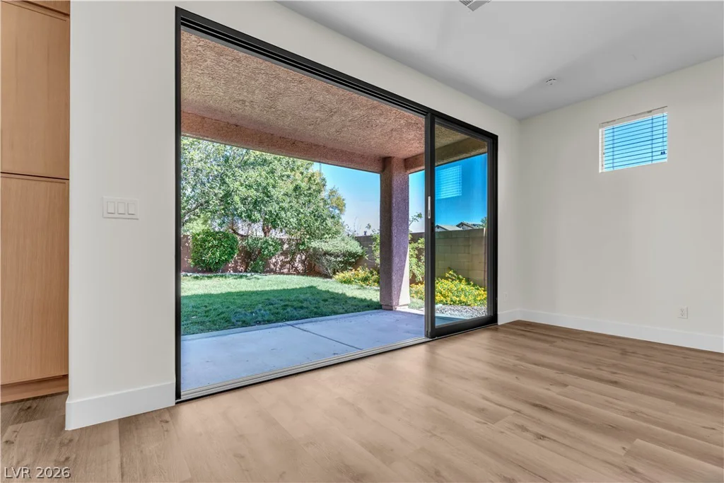 121 Torchwood, Las Vegas, NV 89144