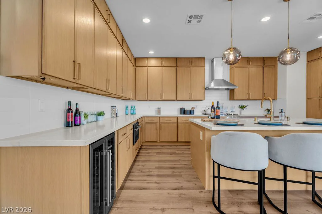 121 Torchwood, Las Vegas, NV 89144